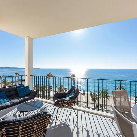 3 125 M2 Avec Vue Exceptionnelle Face A La Apartment Cannes